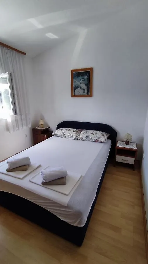 Apartmani Niko Starigrad Paklenica